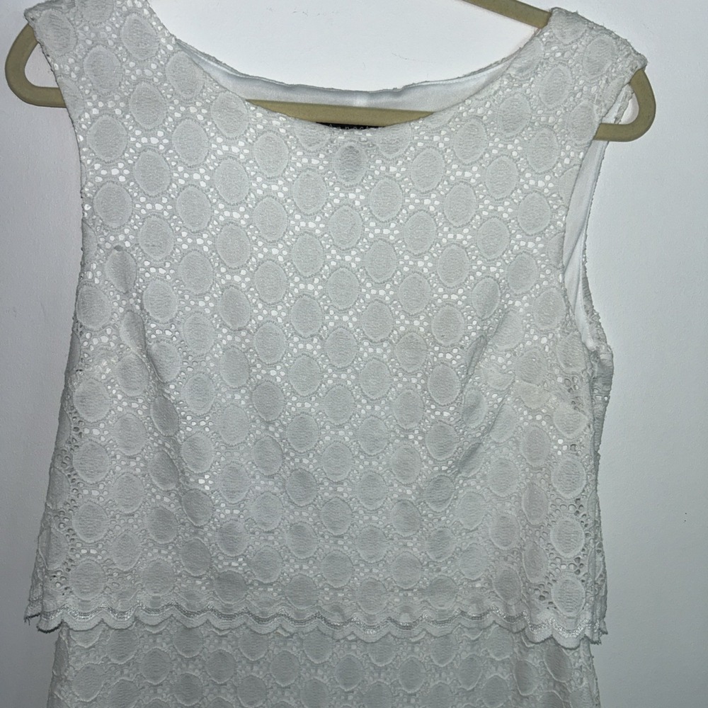 Connected Apparel Women's Size 12 White‎ Floral Lace Crochet Short Sleeve Dress